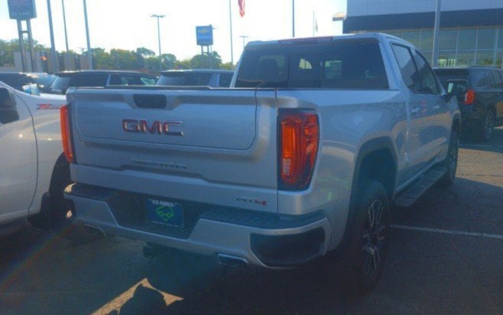 Used 2022 GMC Sierra 1500 AT4 Truck Crew Cab