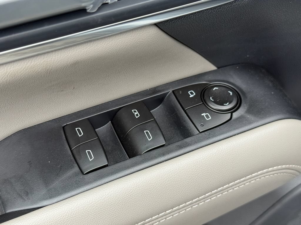 2026 GMC Terrain Elevation - Photo 28