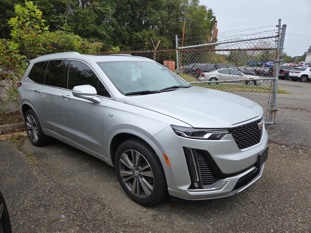 2020 Cadillac XT6 Premium Luxury photo 3
