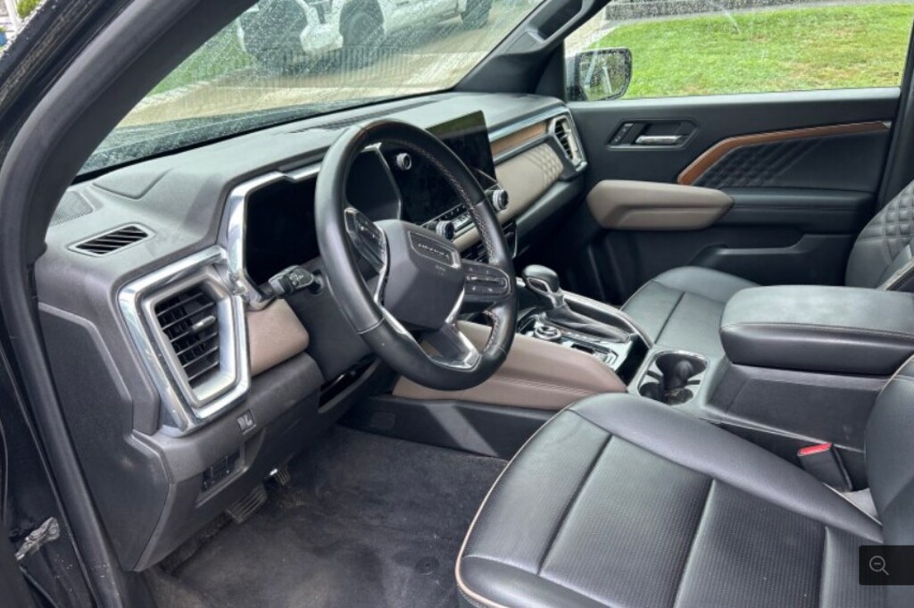 Used 2023 GMC Canyon 4WD Denali Truck Crew Cab