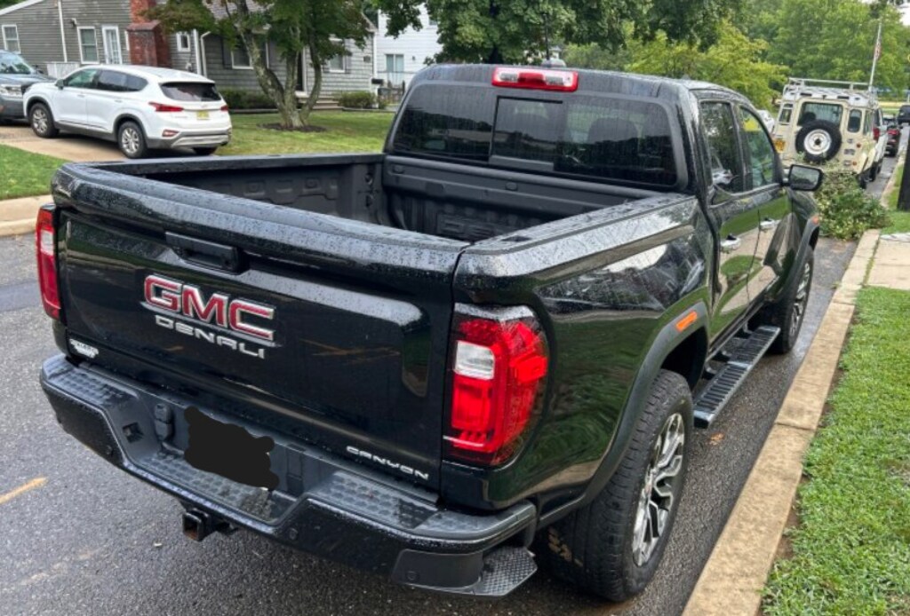 Used 2023 GMC Canyon 4WD Denali Truck Crew Cab