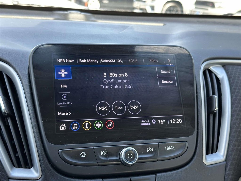 2024 Chevrolet Malibu 1LT photo 3