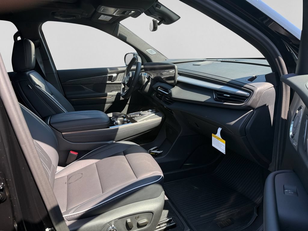 2026 Buick Enclave Avenir - Photo 17