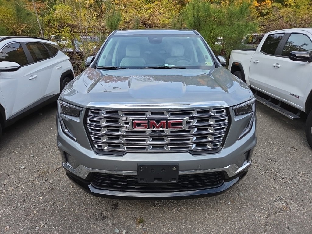 2025 Gmc Acadia Denali photo 2