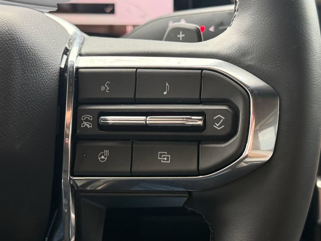2026 GMC Acadia Elevation - Photo 26