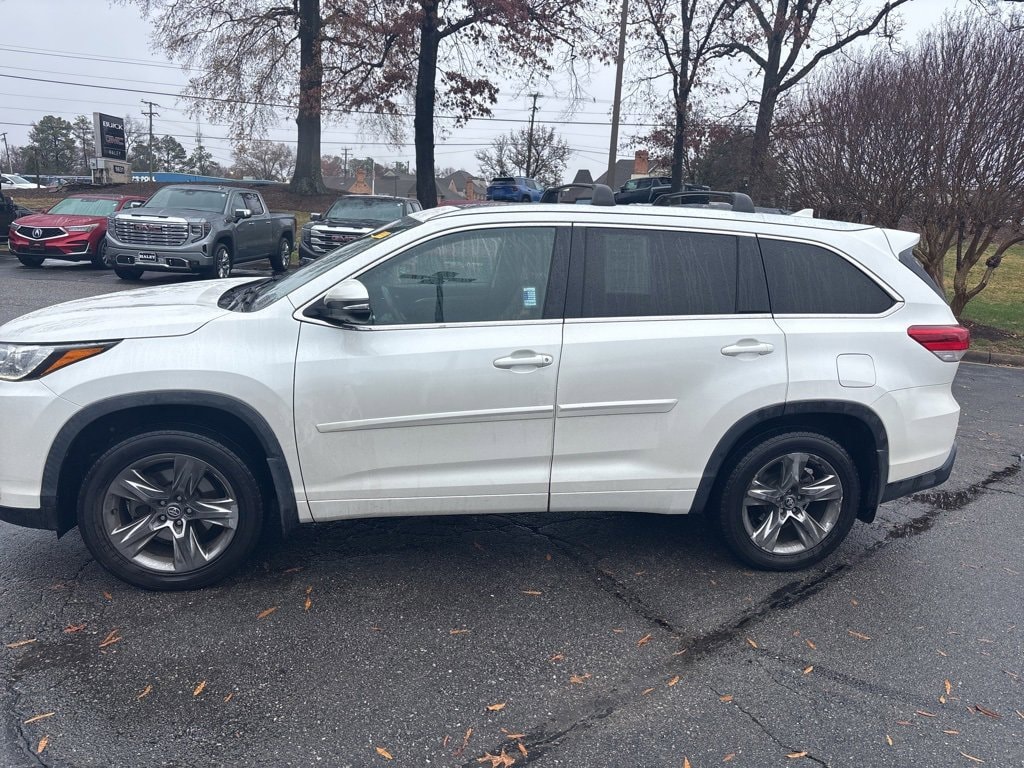 Used 2019 Toyota Highlander Limited SUV