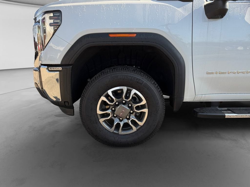 2026 GMC Sierra 2500HD SLT - Photo 9