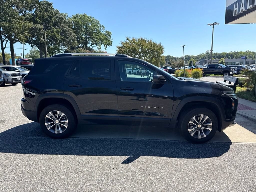 Used 2025 Chevrolet Equinox LT SUV