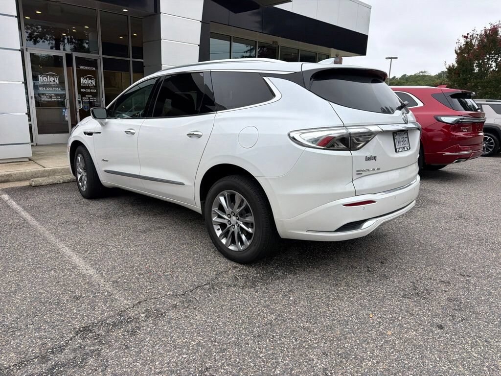 Used 2022 Buick Enclave Avenir SUV