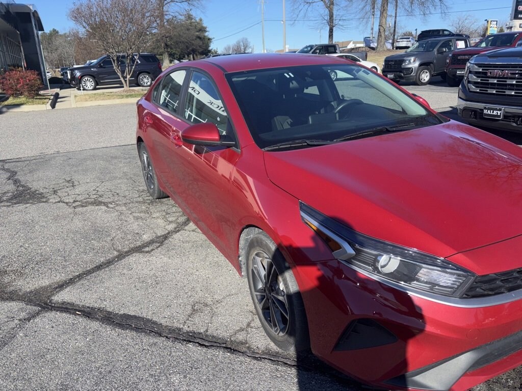 Used 2024 Kia Forte LXS Sedan