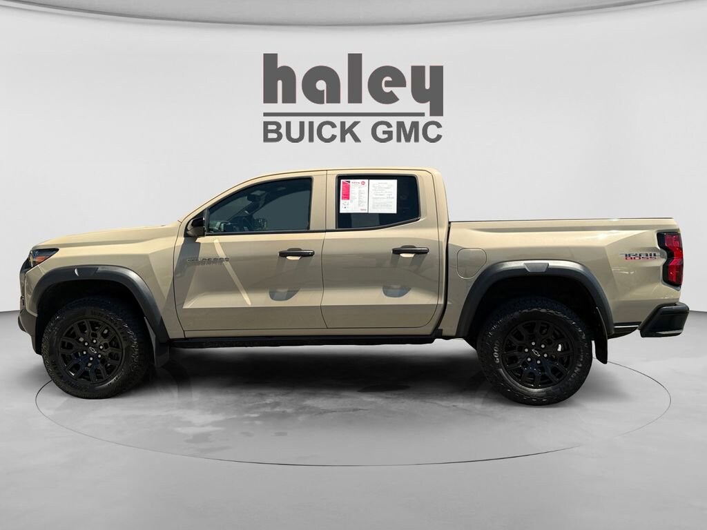 Used 2024 Chevrolet Colorado Trail Boss Truck Crew Cab