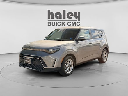 2024 Kia Soul LX Hatchback