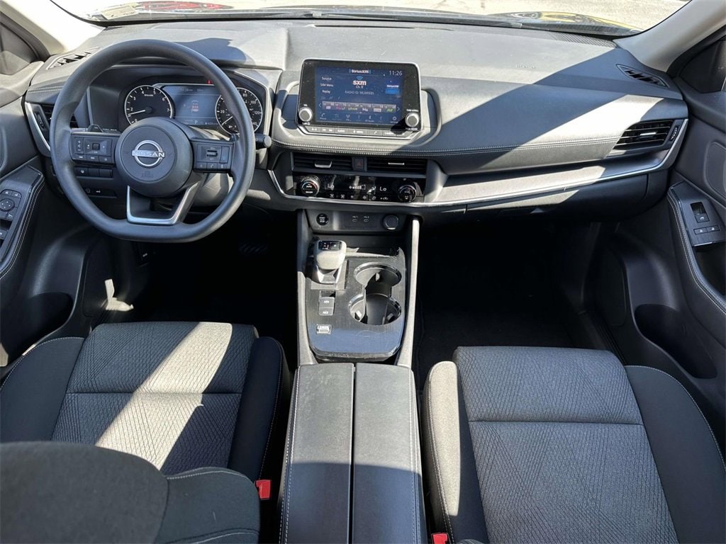 Used 2024 Nissan Rogue SV SUV