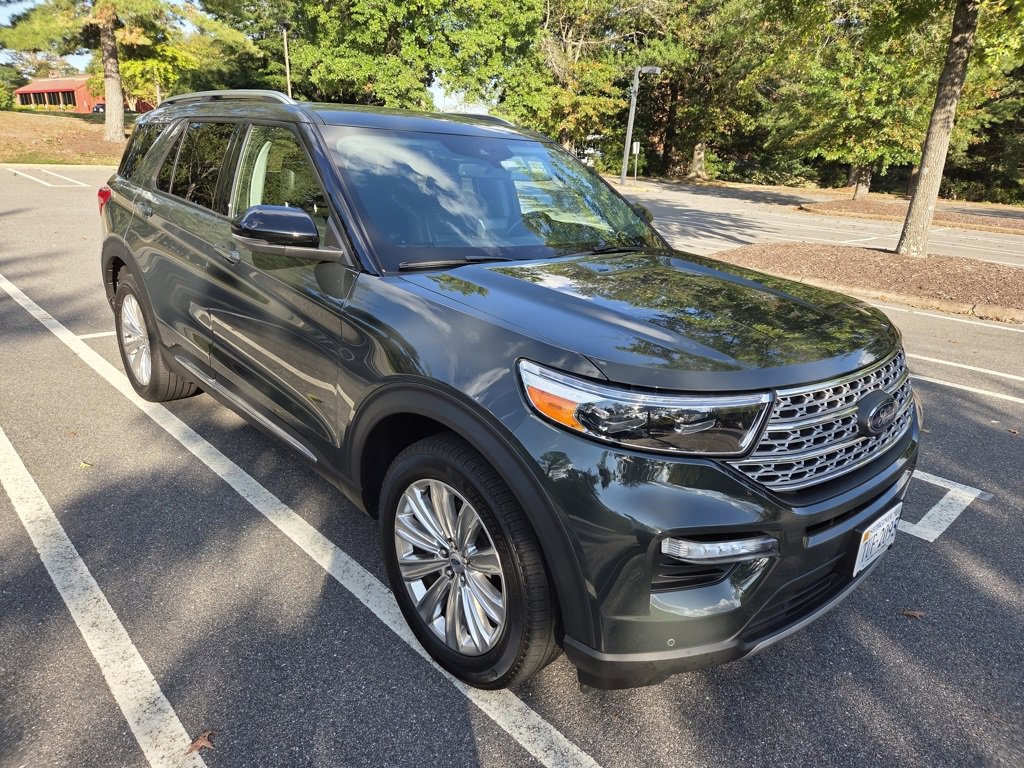 2023 Ford Explorer Limited photo 2