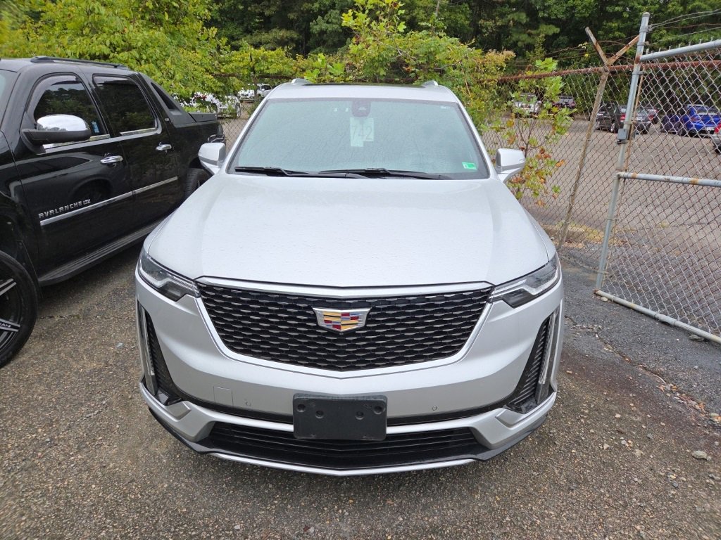 2020 Cadillac XT6 Premium Luxury photo 2