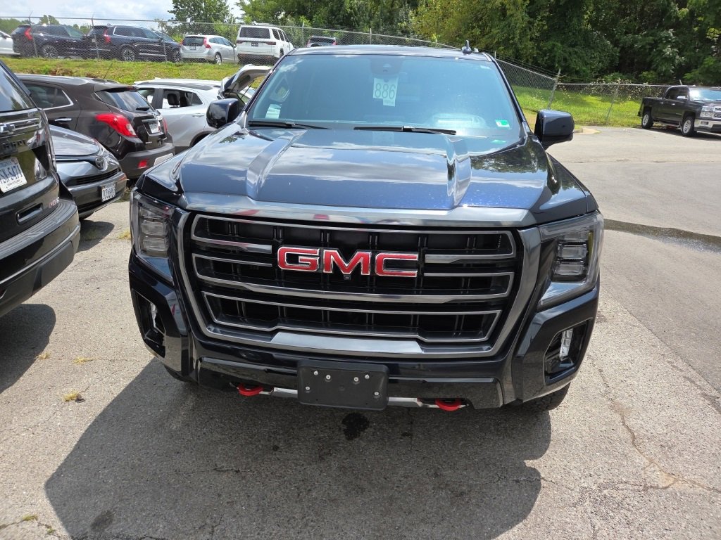 2023 GMC Yukon XL AT4