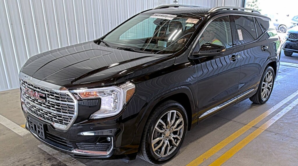 Used 2023 GMC Terrain Denali SUV