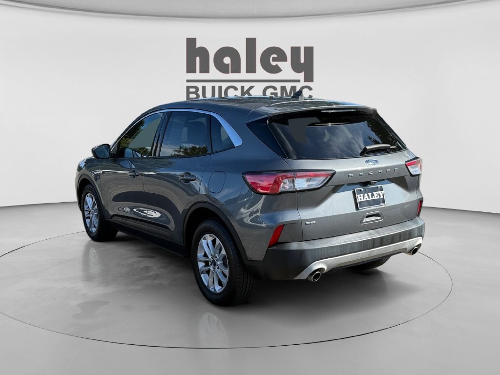 Used 2022 Ford Escape SE SUV