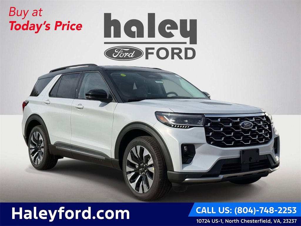 2026 Ford Explorer Platinum's photo