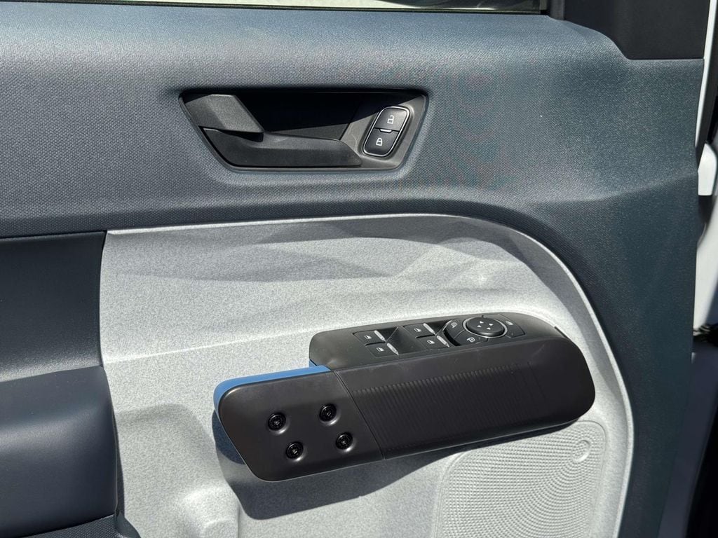 2025 Ford Maverick XLT - Photo 16