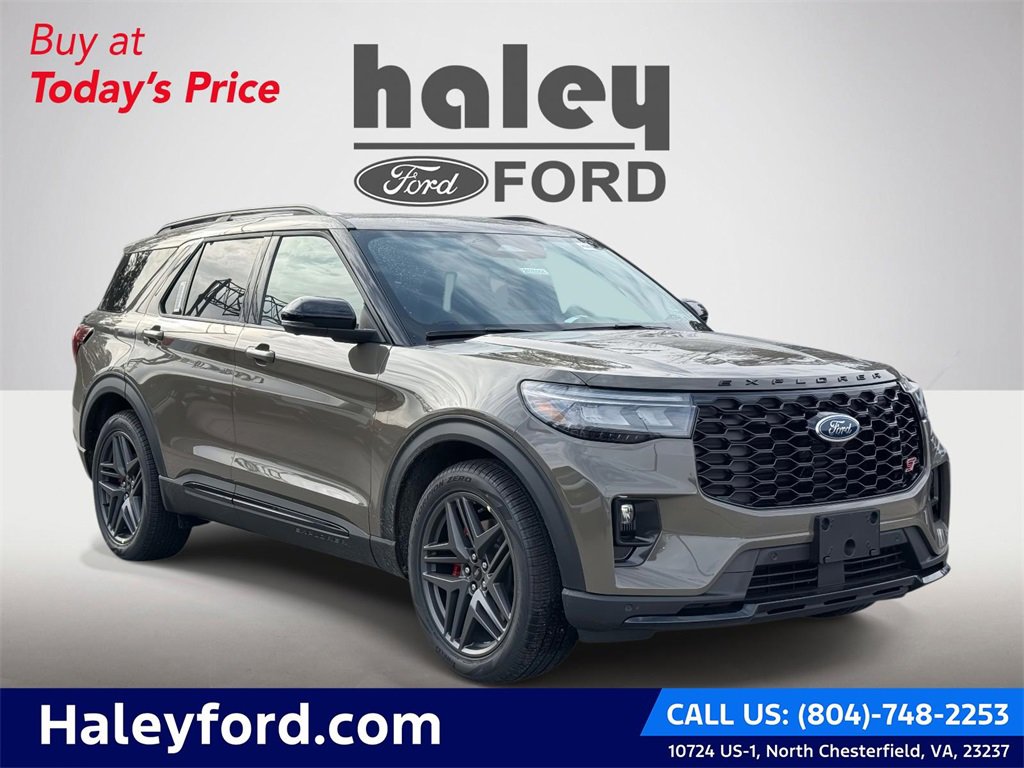 2026 Ford Explorer ST's photo