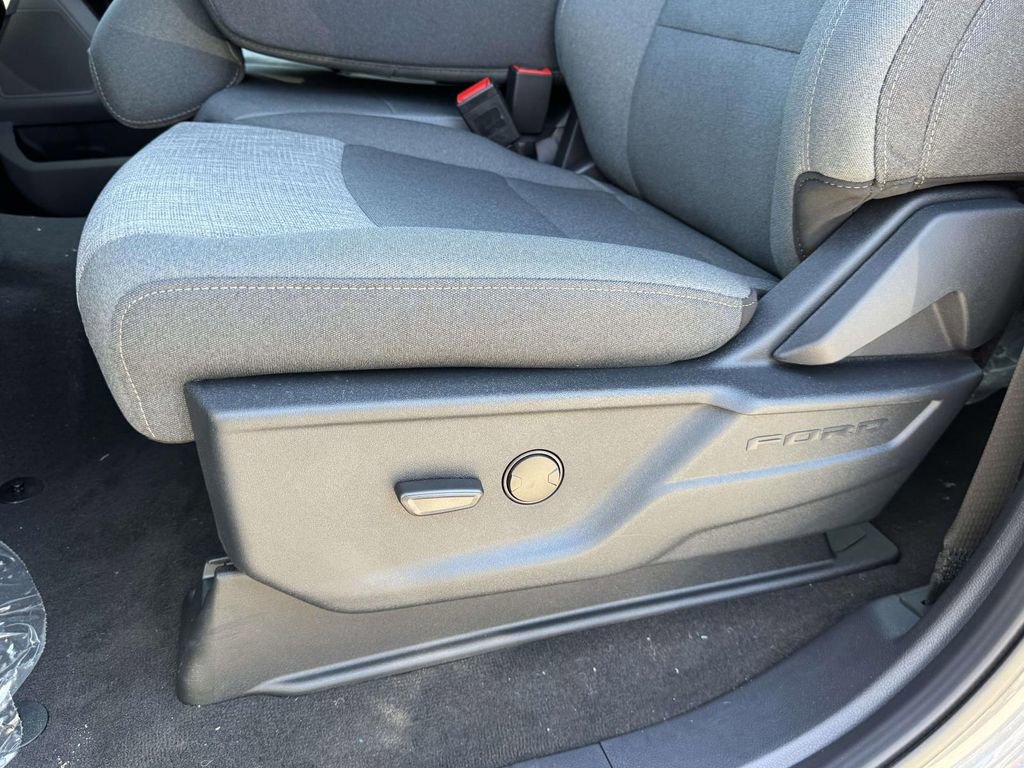 2026 Ford F-250 Super Duty XLT - Photo 18