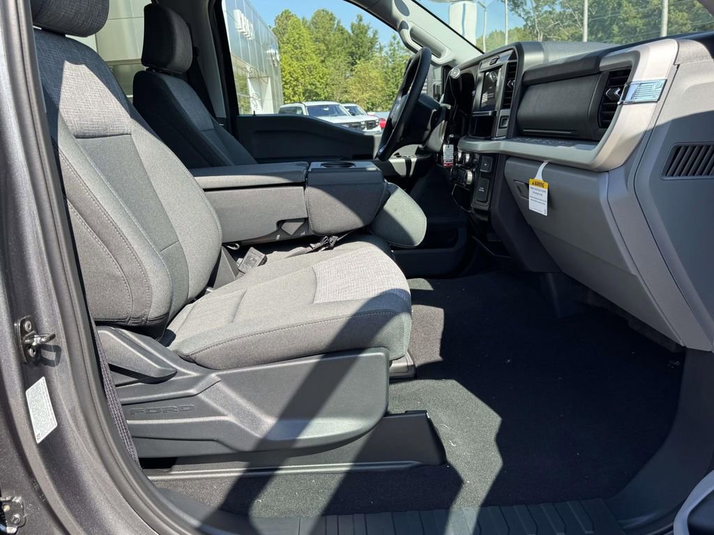 2026 Ford F-250 Super Duty XLT - Photo 13