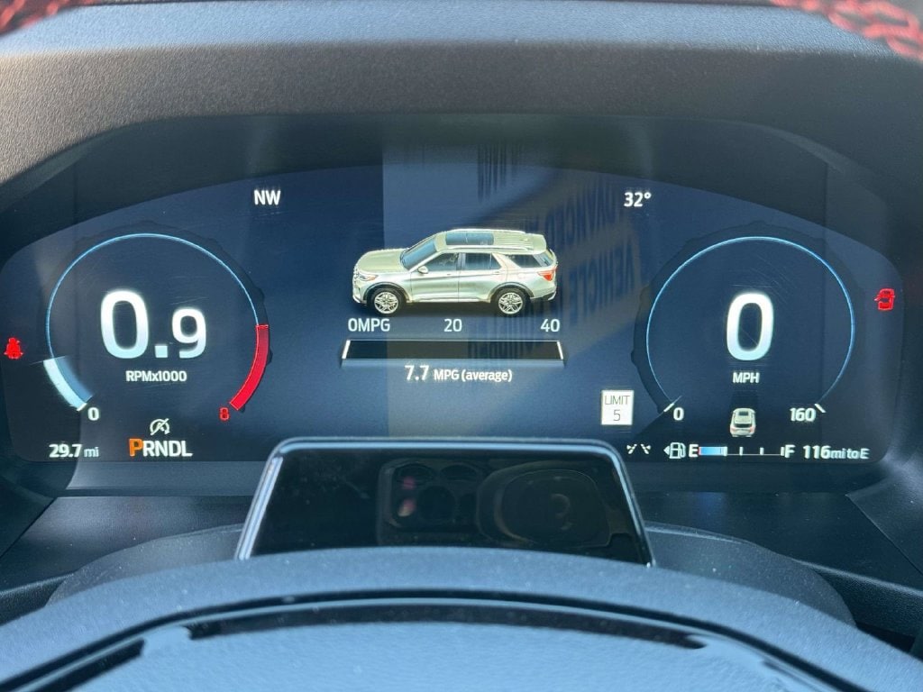 2026 Ford Explorer ST-Line - Photo 12