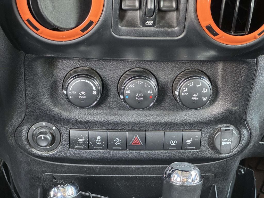 Used 2013 Jeep Wrangler Unlimited Sahara SUV