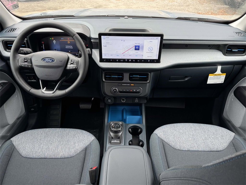 2025 Ford Maverick XLT photo 2