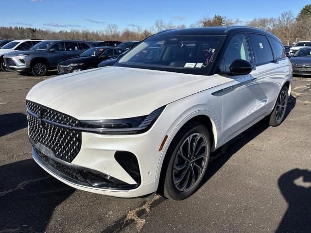 2024 Lincoln Nautilus Reserve's photo