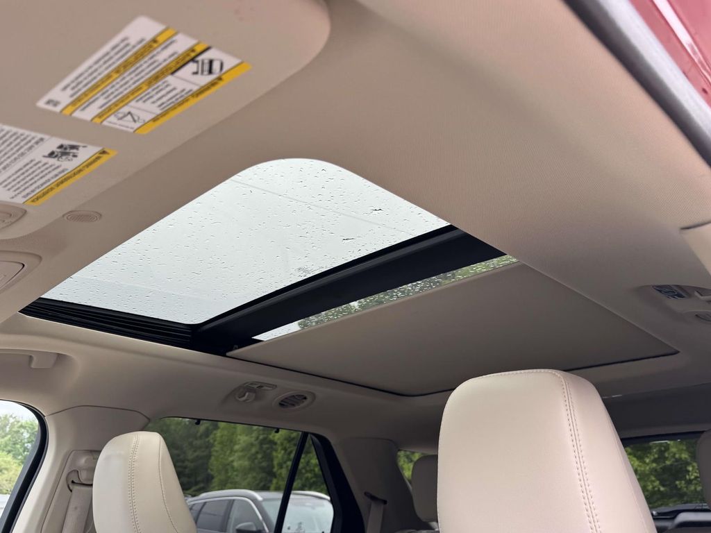 2023 Ford Explorer Platinum - Photo 21