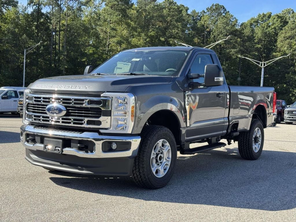 2026 Ford F-350 Super Duty XLT - Photo 24