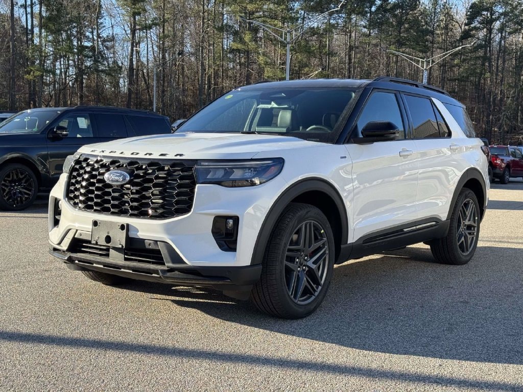 2026 Ford Explorer ST-Line - Photo 24