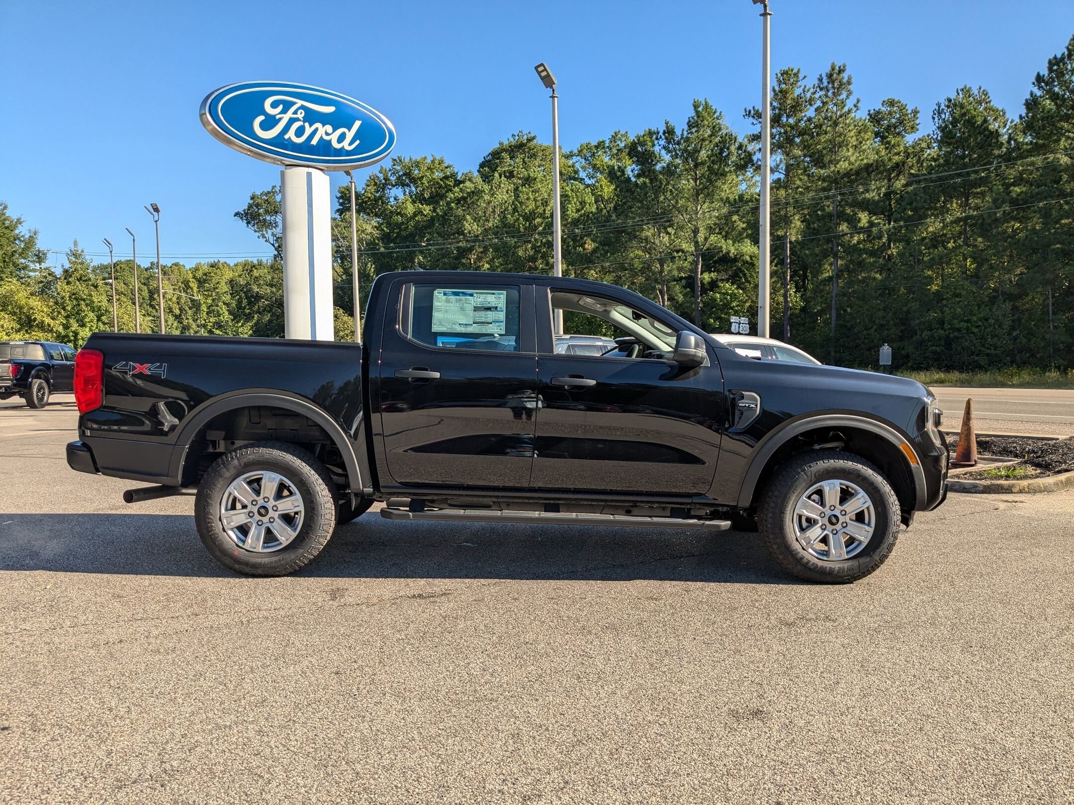 2024 Ford Ranger XL photo 2