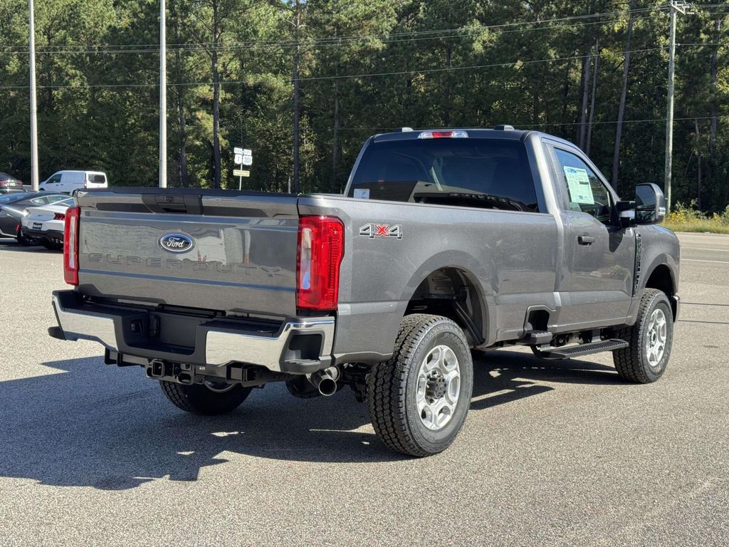 2026 Ford F-350 Super Duty XLT - Photo 21