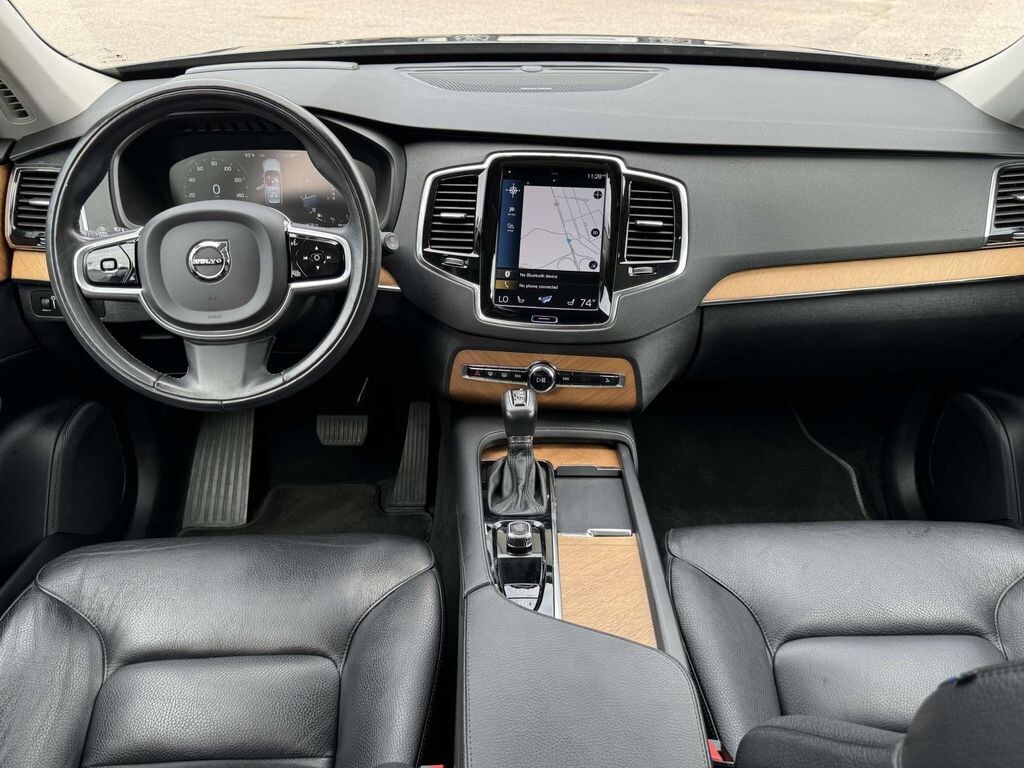Certified 2022 Volvo XC90 T6 Momentum SUV