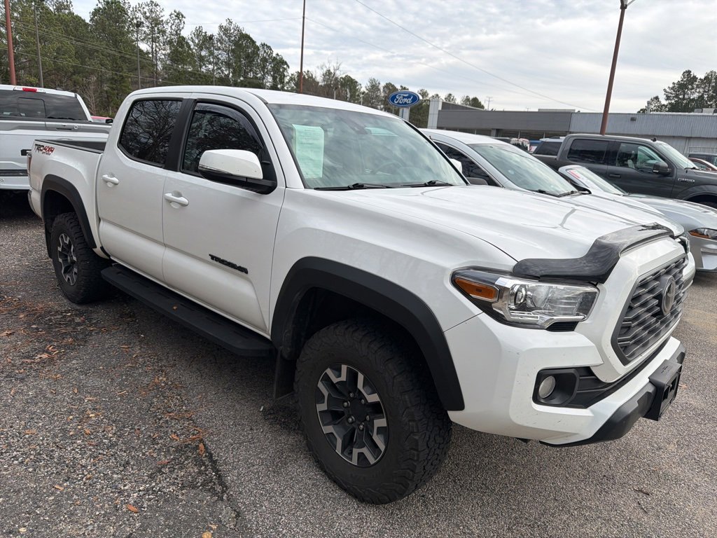 2022 Toyota Tacoma TRD Off Road's photo
