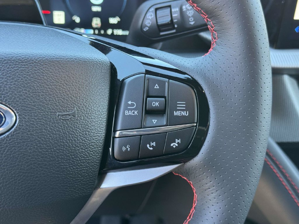 2026 Ford Explorer ST-Line - Photo 11