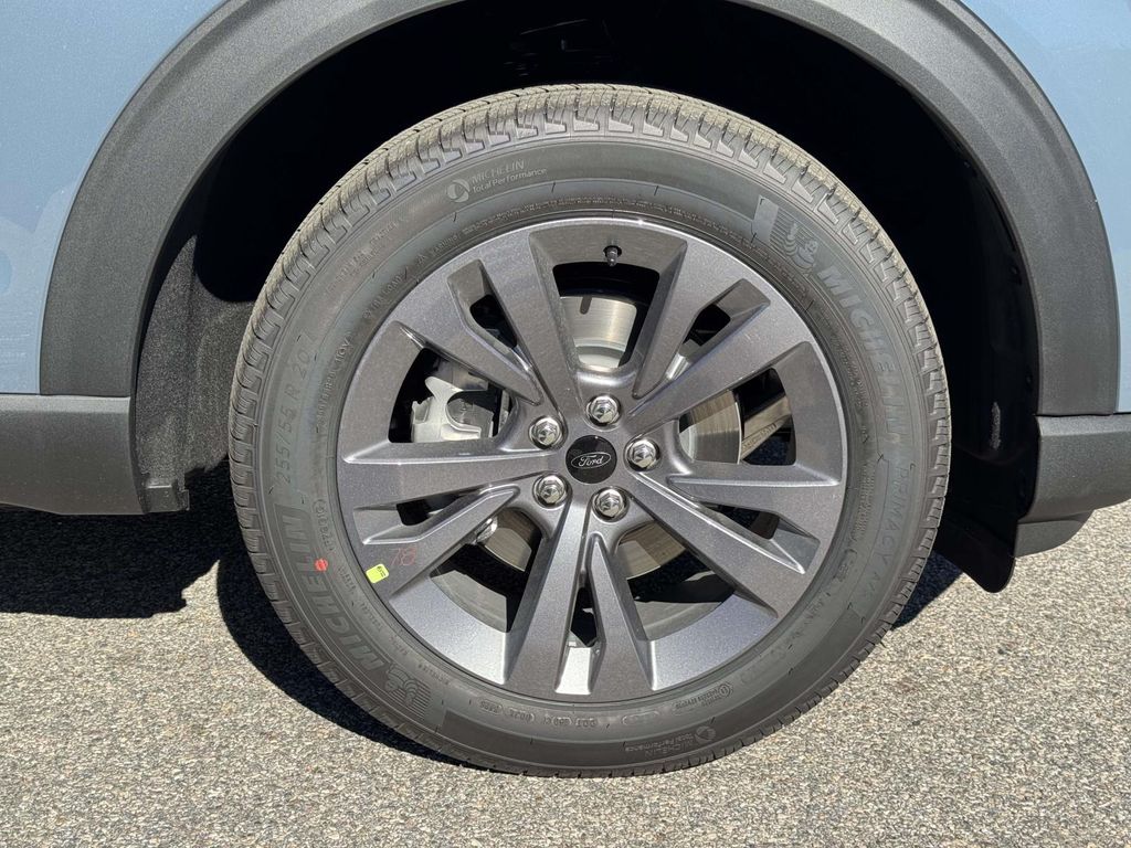 2026 Ford Explorer Active - Photo 25