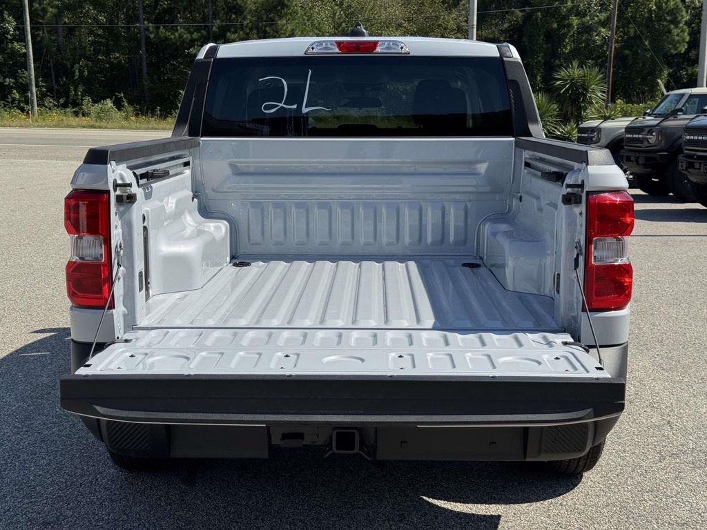 2025 Ford Maverick XLT - Photo 14