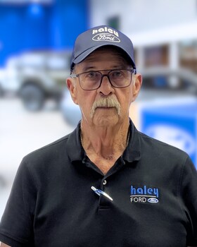 Staff member Ray Tucker from 2a76b048748f