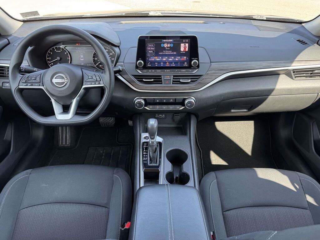 Certified 2025 Nissan Altima 2.5 SV Sedan