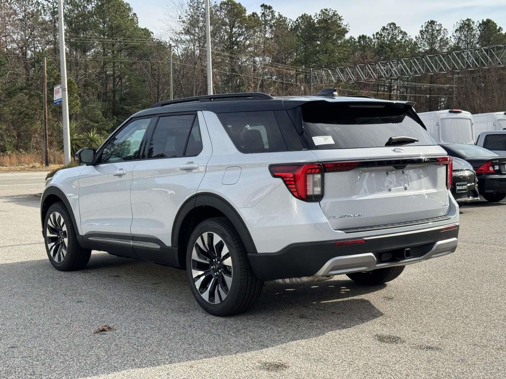 2026 Ford Explorer Platinum - Photo 22