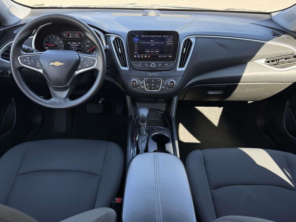 Certified 2025 Chevrolet Malibu LT Sedan