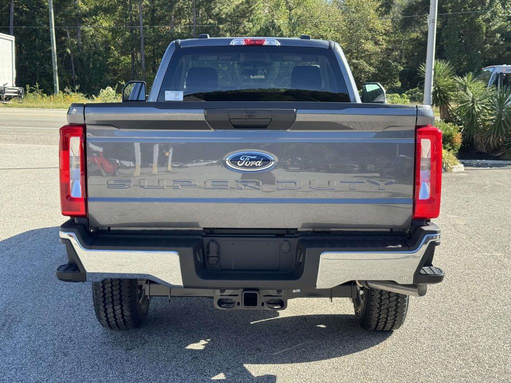 2026 Ford F-350 Super Duty XLT - Photo 22