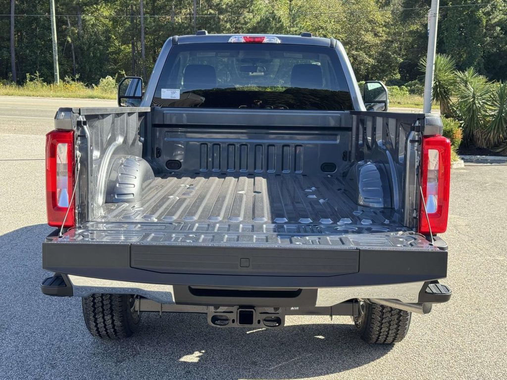 2026 Ford F-350 Super Duty XLT - Photo 16