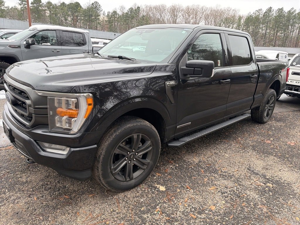 Used 2021 Ford F-150 XLT Truck SuperCrew Cab