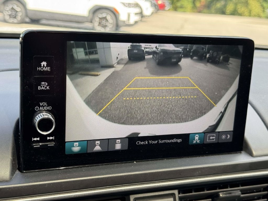 Certified 2024 Honda Pilot Touring SUV