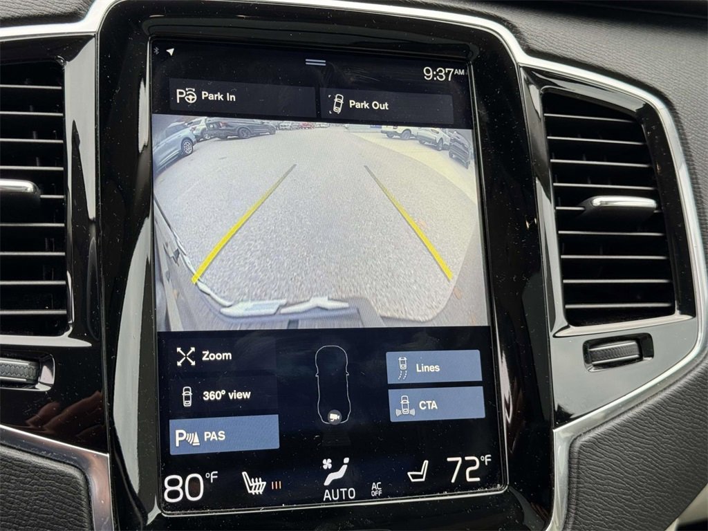 2018 Volvo XC90 T6 AWD Momentum photo 3